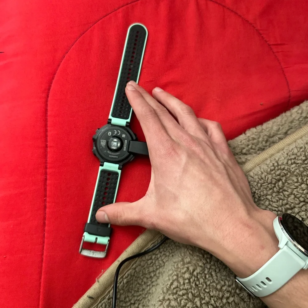 Garmin Black and Green Wearable Charger with Sporty Design